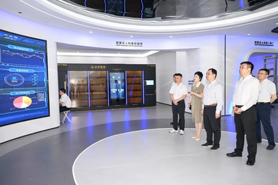 嚴允調研制造業數字化轉型工作